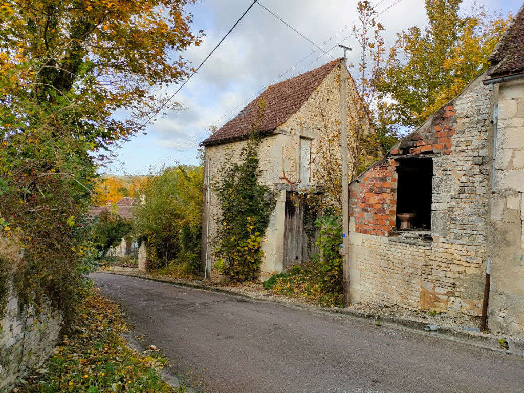 Maison à VIVIERS