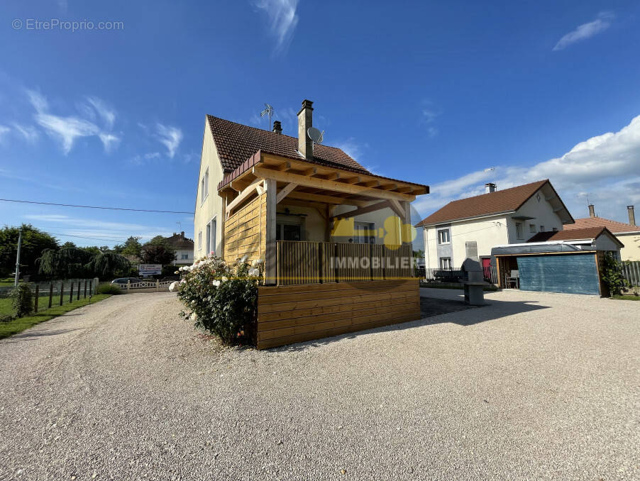 Maison à LOUHANS