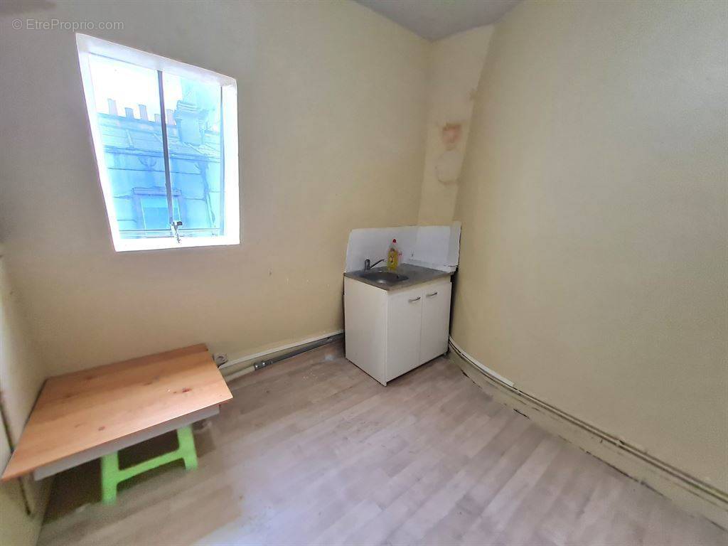 Appartement à PARIS-11E