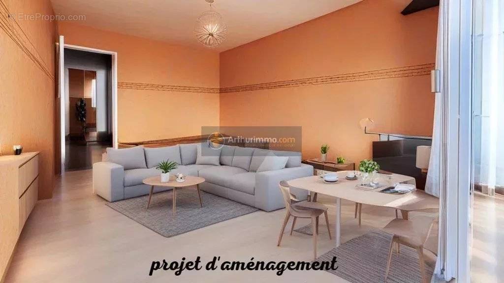 Appartement à FREJUS