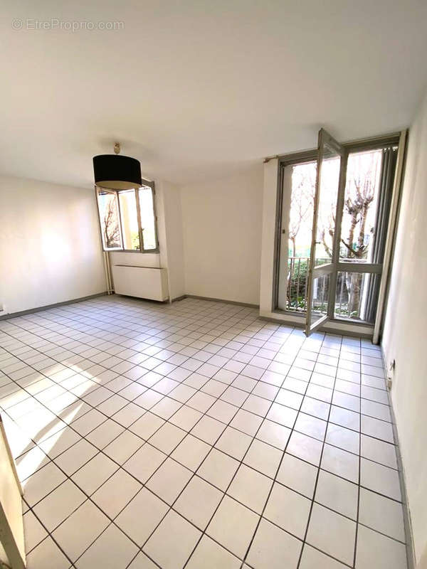 Appartement à SAINT-DENIS