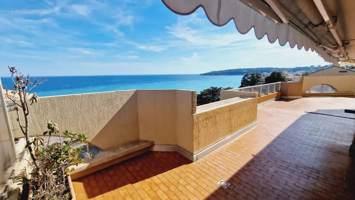 Appartement à MENTON