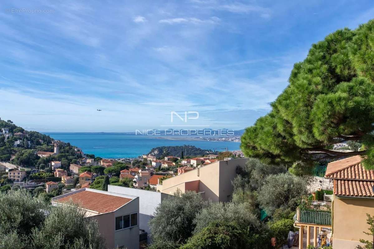 Appartement à VILLEFRANCHE-SUR-MER