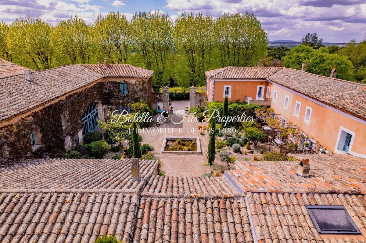 Maison à UZES