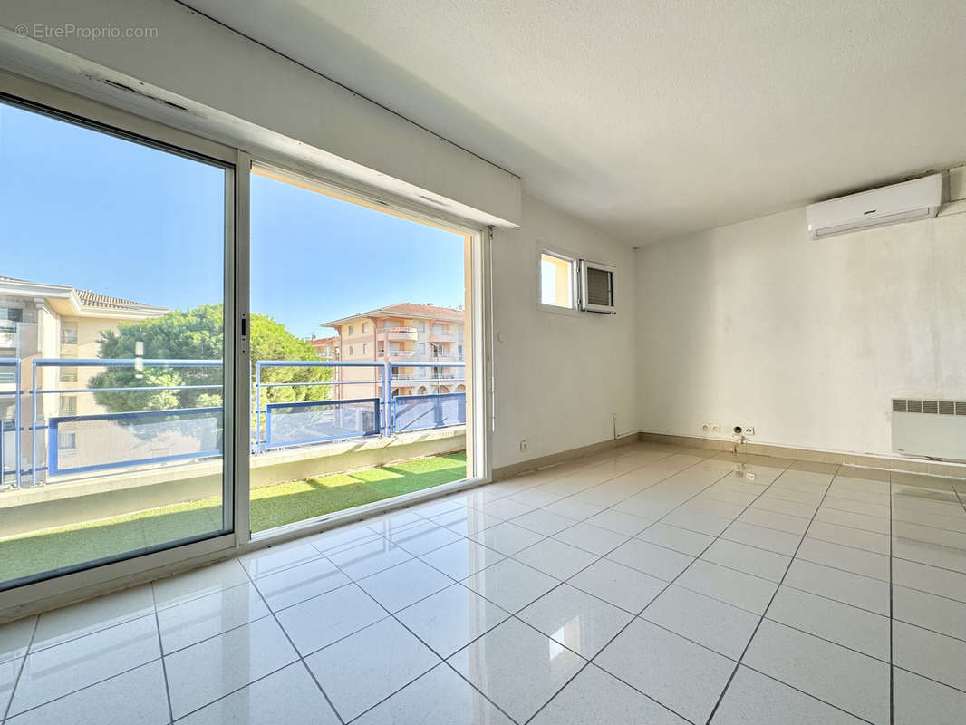 Appartement à FREJUS