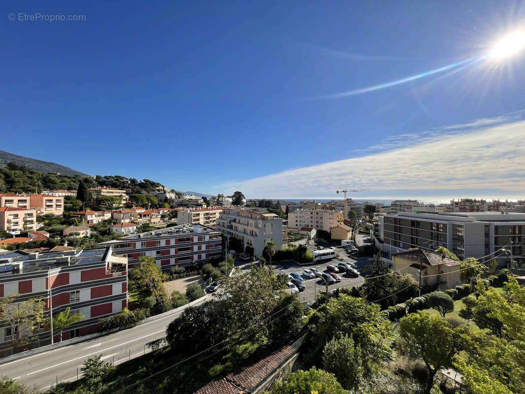 Appartement à ROQUEBRUNE-CAP-MARTIN