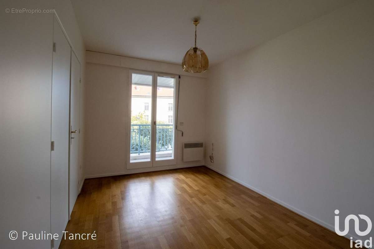 Photo 3 - Appartement à RUEIL-MALMAISON