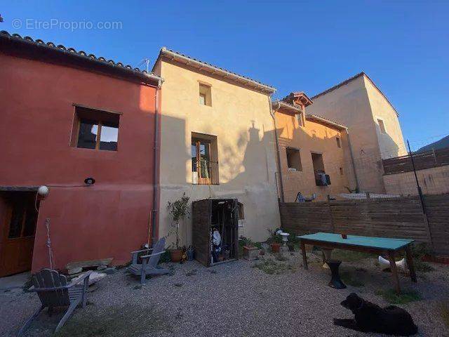 Maison à MILLAU