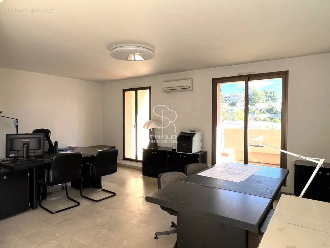 Appartement à VILLENEUVE-LOUBET