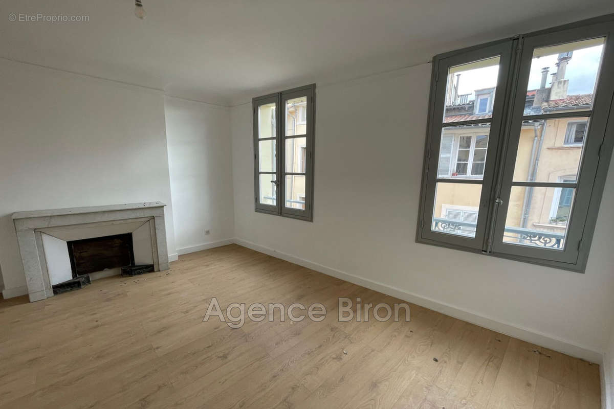 Appartement à AIX-EN-PROVENCE