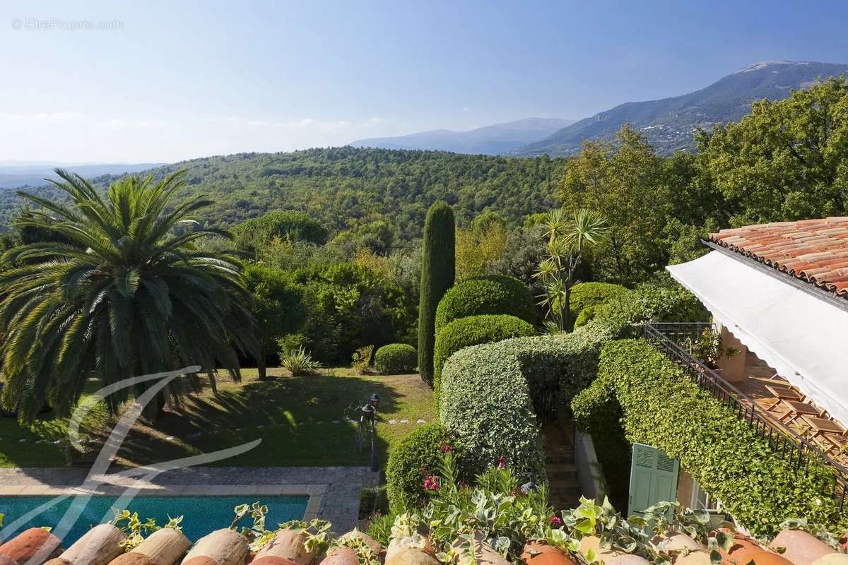 Maison à LA COLLE-SUR-LOUP