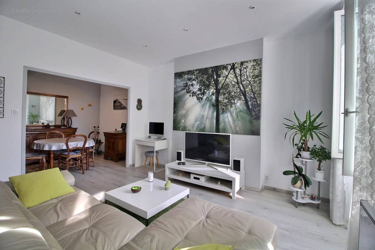 Appartement à MARSEILLE-10E