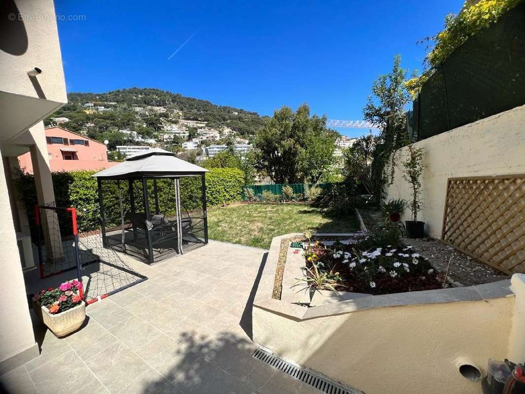 Appartement à ROQUEBRUNE-CAP-MARTIN