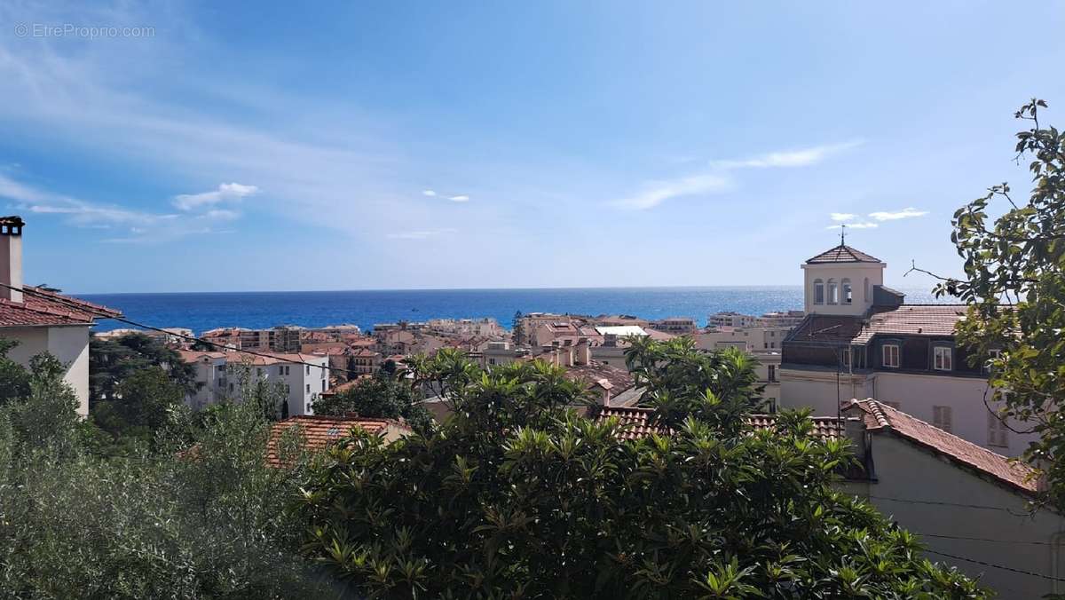 Appartement à MENTON