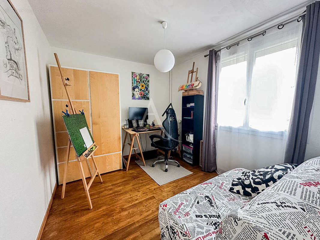 Appartement à FONTENAY-SOUS-BOIS