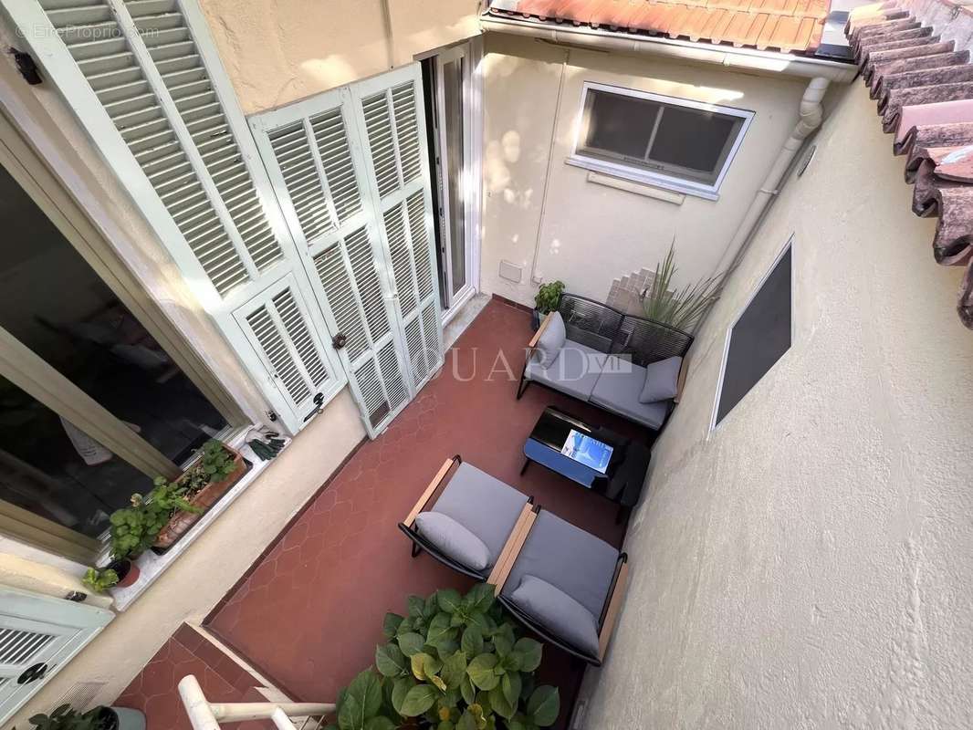 Appartement à MENTON