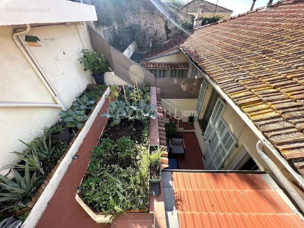 Appartement à MENTON