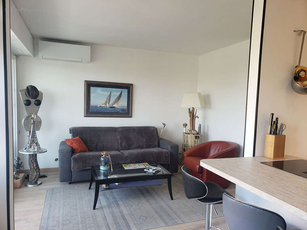 Appartement à MARSEILLE-9E