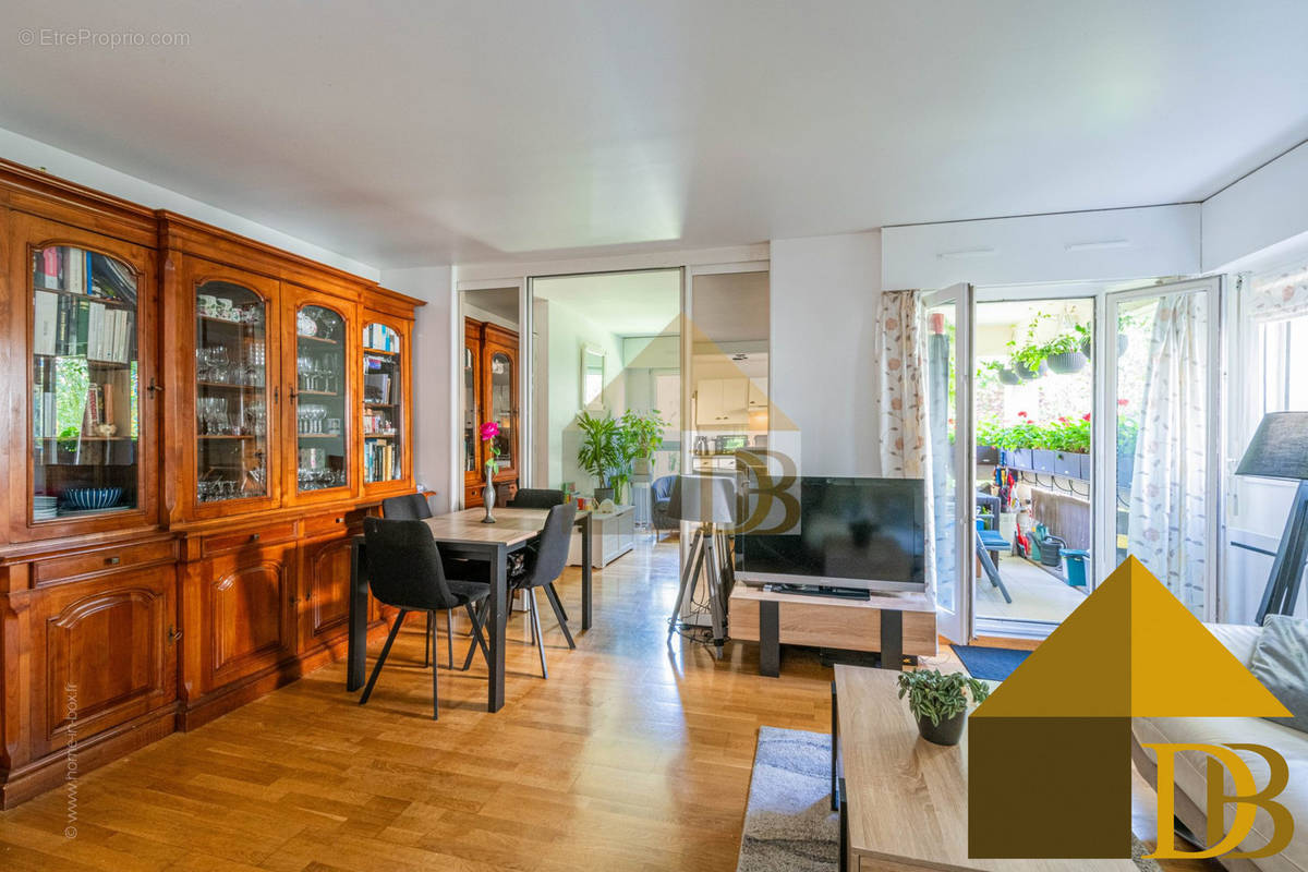 Appartement à MAISONS-ALFORT