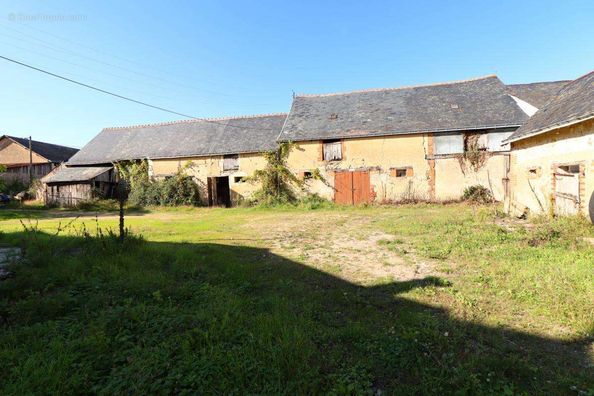 Maison à VILLIERS-AU-BOUIN