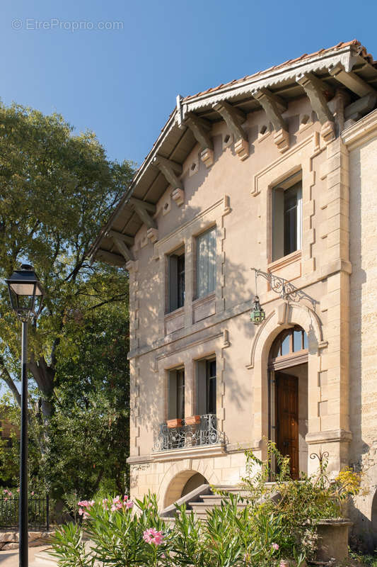 Maison à UZES