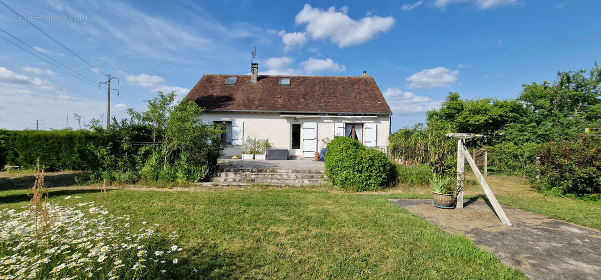 Maison à LE BLANC