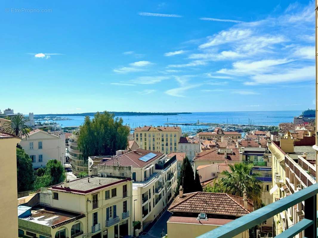 Appartement à CANNES