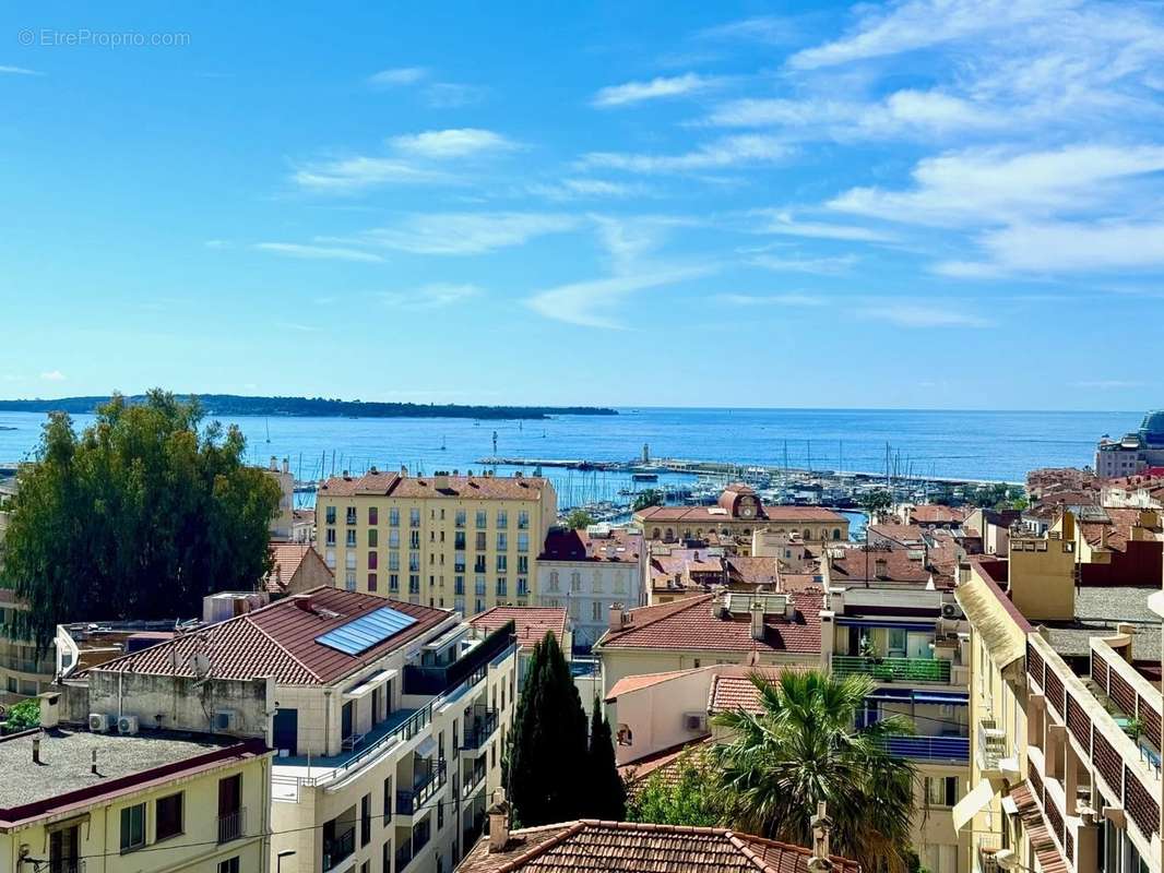 Appartement à CANNES