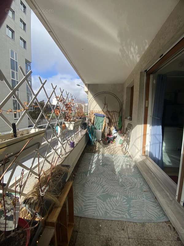 Appartement à PARIS-20E