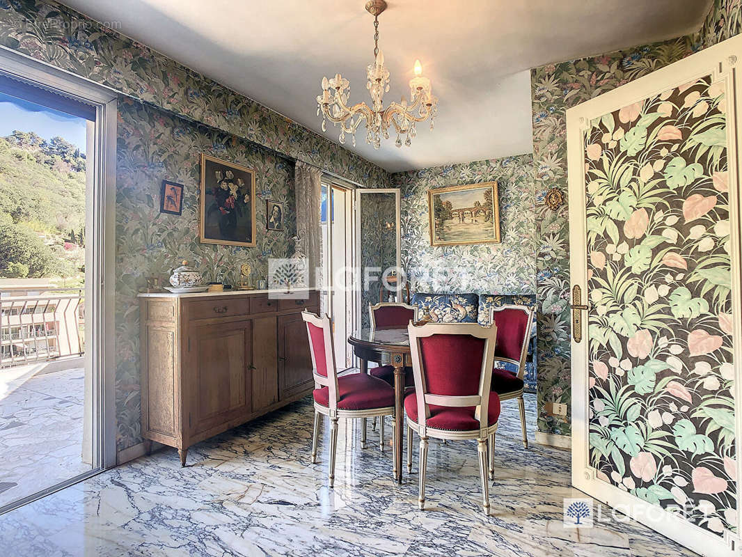 Appartement à MENTON