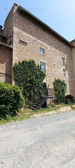 Maison à SAINT-DIDIER-SUR-CHALARONNE