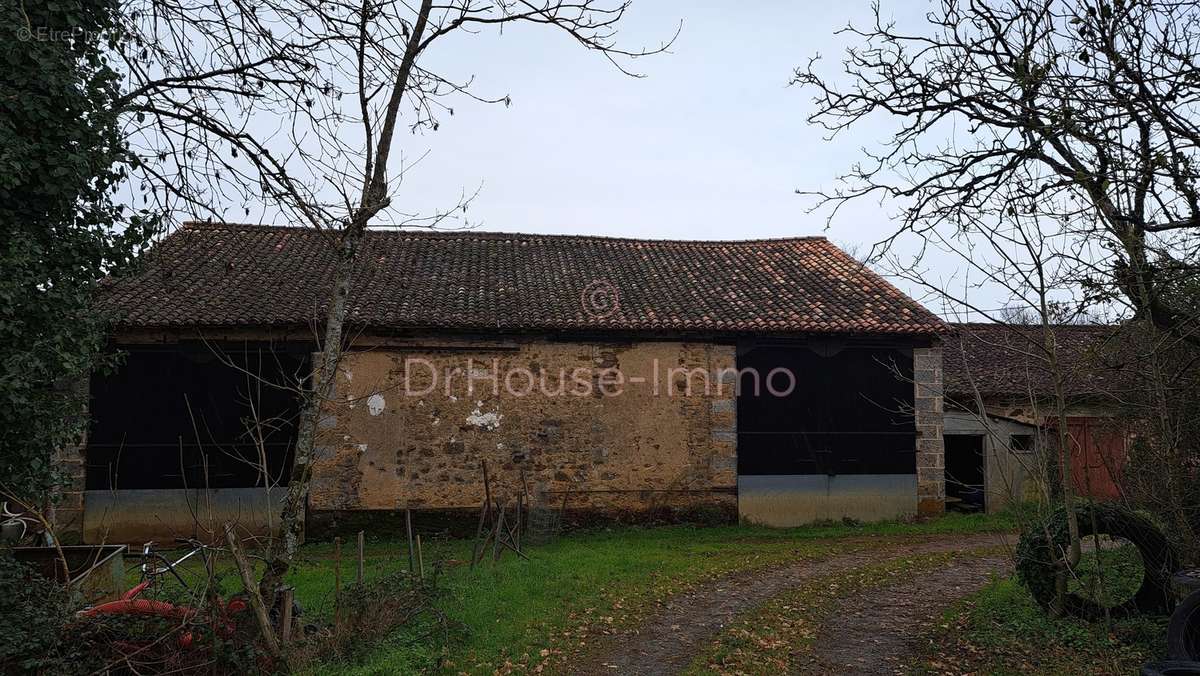 Maison à VOUHE