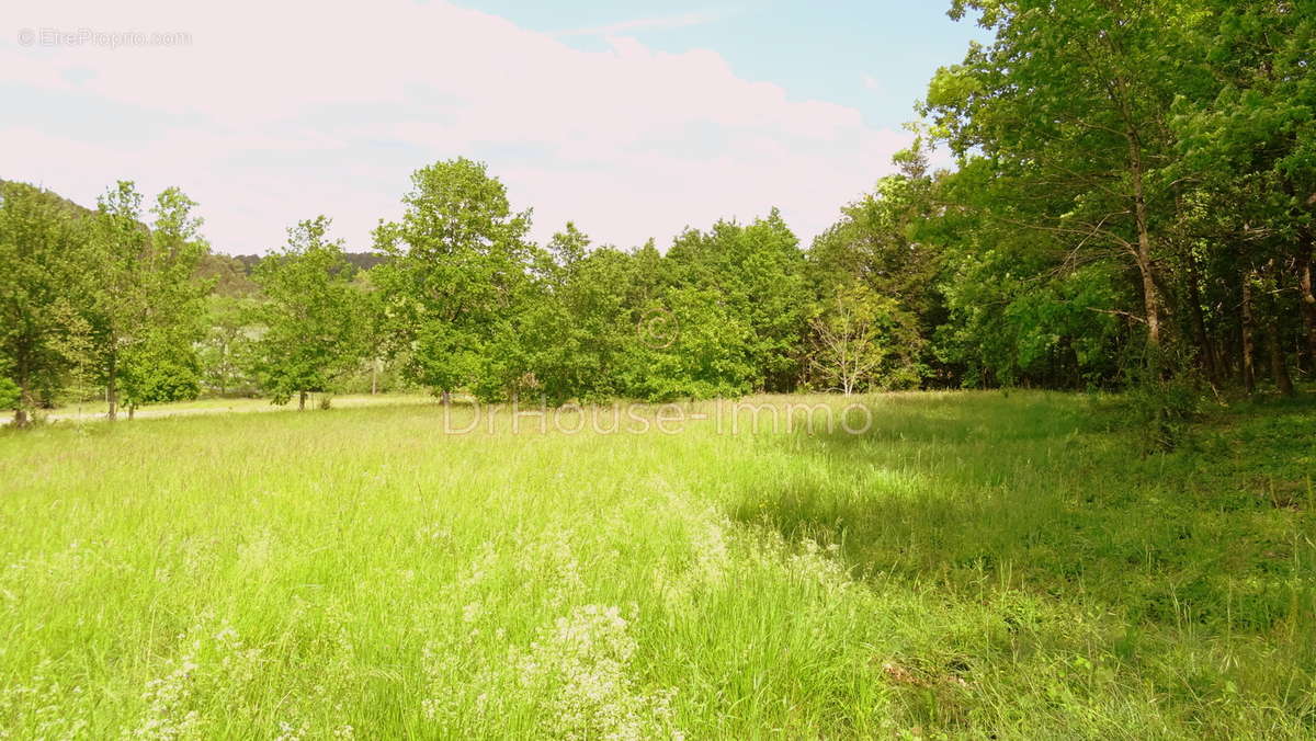 Terrain à VILLAMBLARD