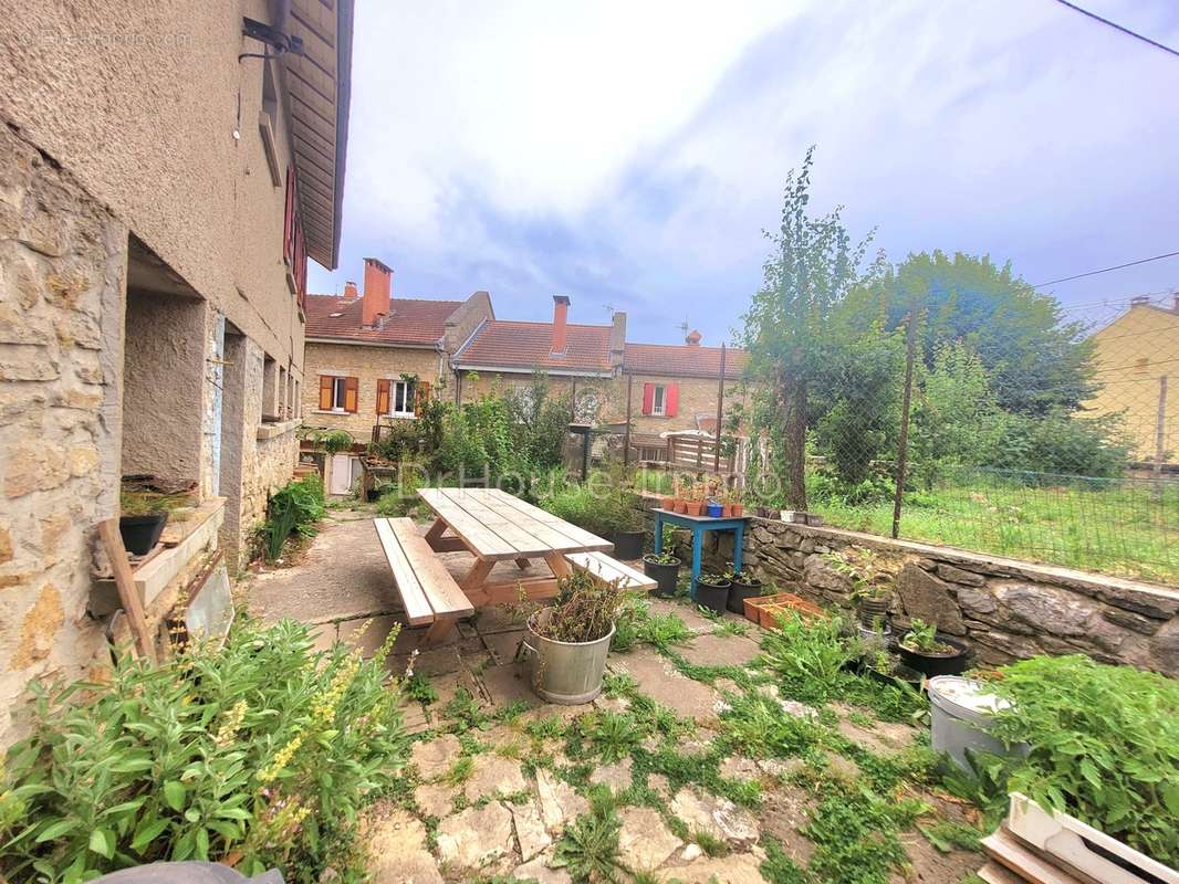 Maison à LA CHAPELLE-EN-VERCORS