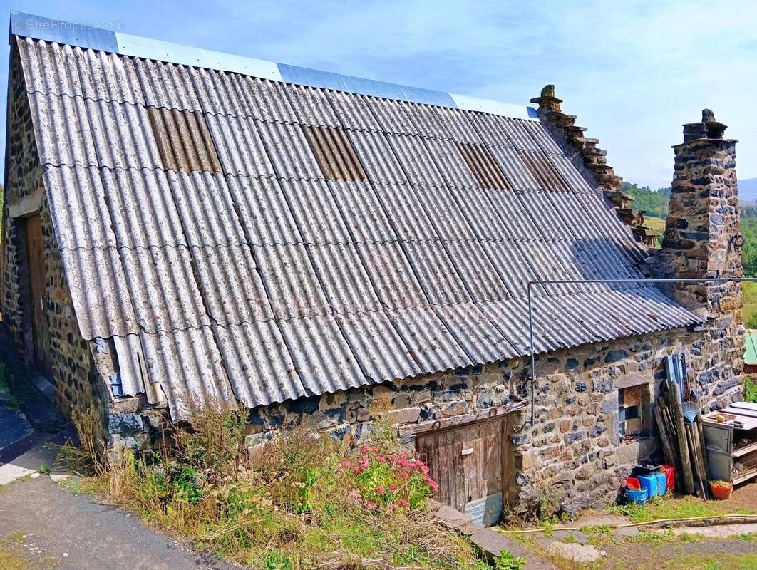 Maison à SAINT-FRONT