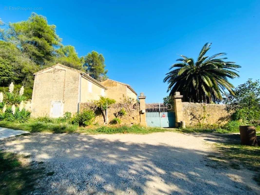 Maison à UZES