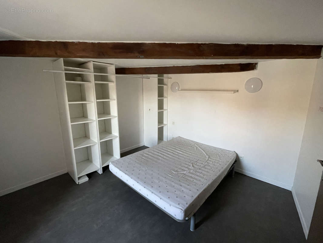 Appartement à PUISSERGUIER