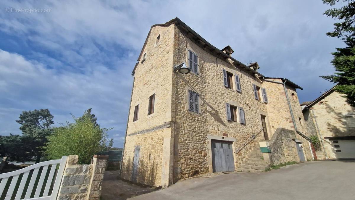 Appartement à AGEN-D&#039;AVEYRON