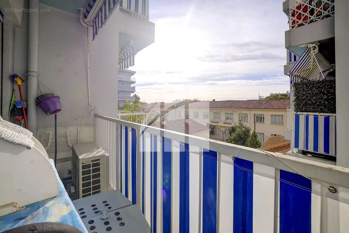 Appartement à CAGNES-SUR-MER