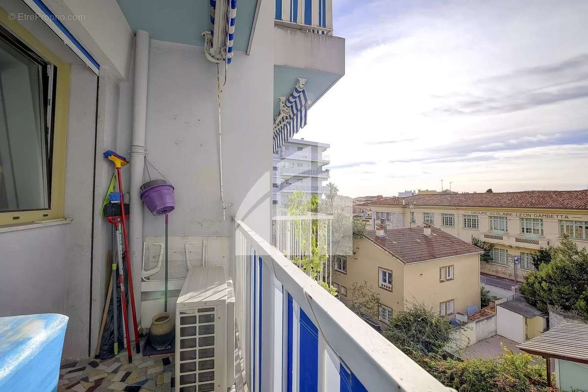 Appartement à CAGNES-SUR-MER