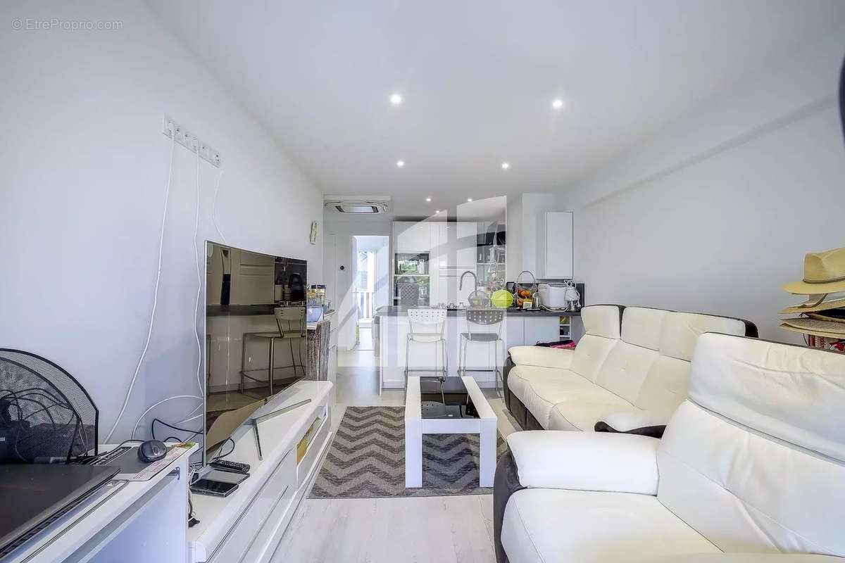 Appartement à CAGNES-SUR-MER