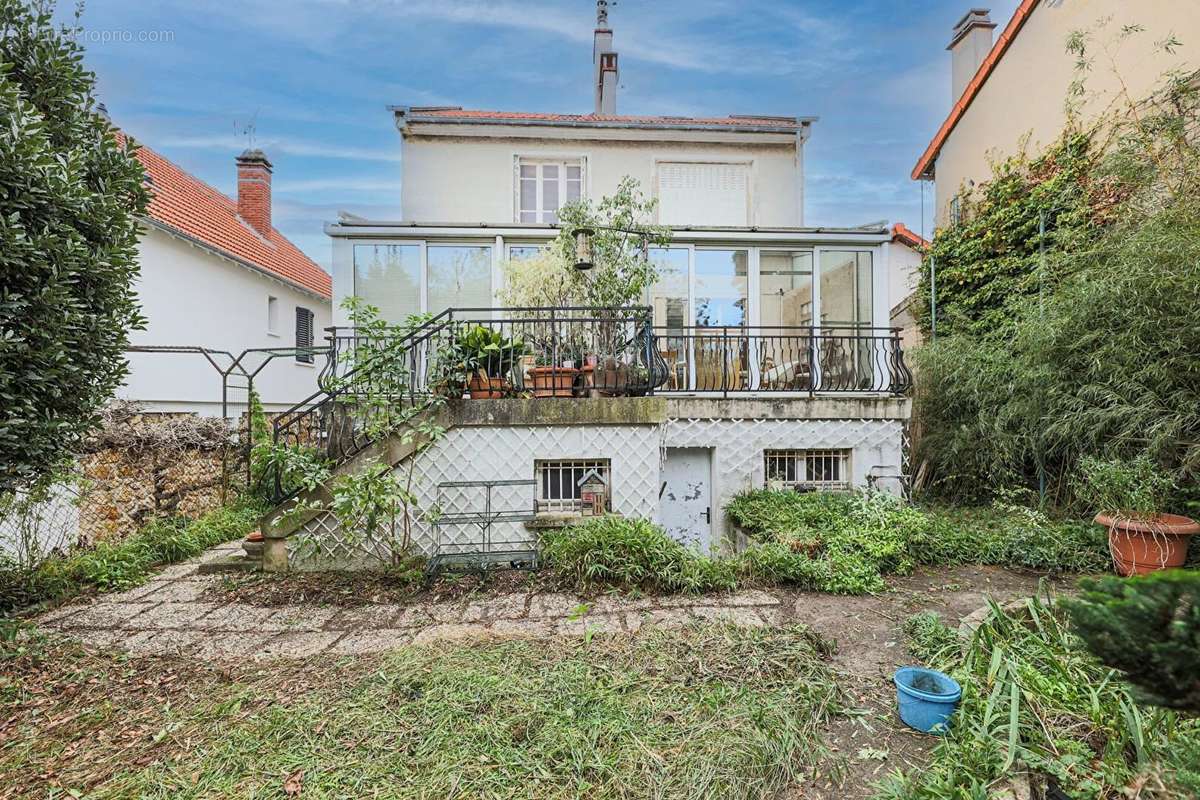 Maison à AULNAY-SOUS-BOIS