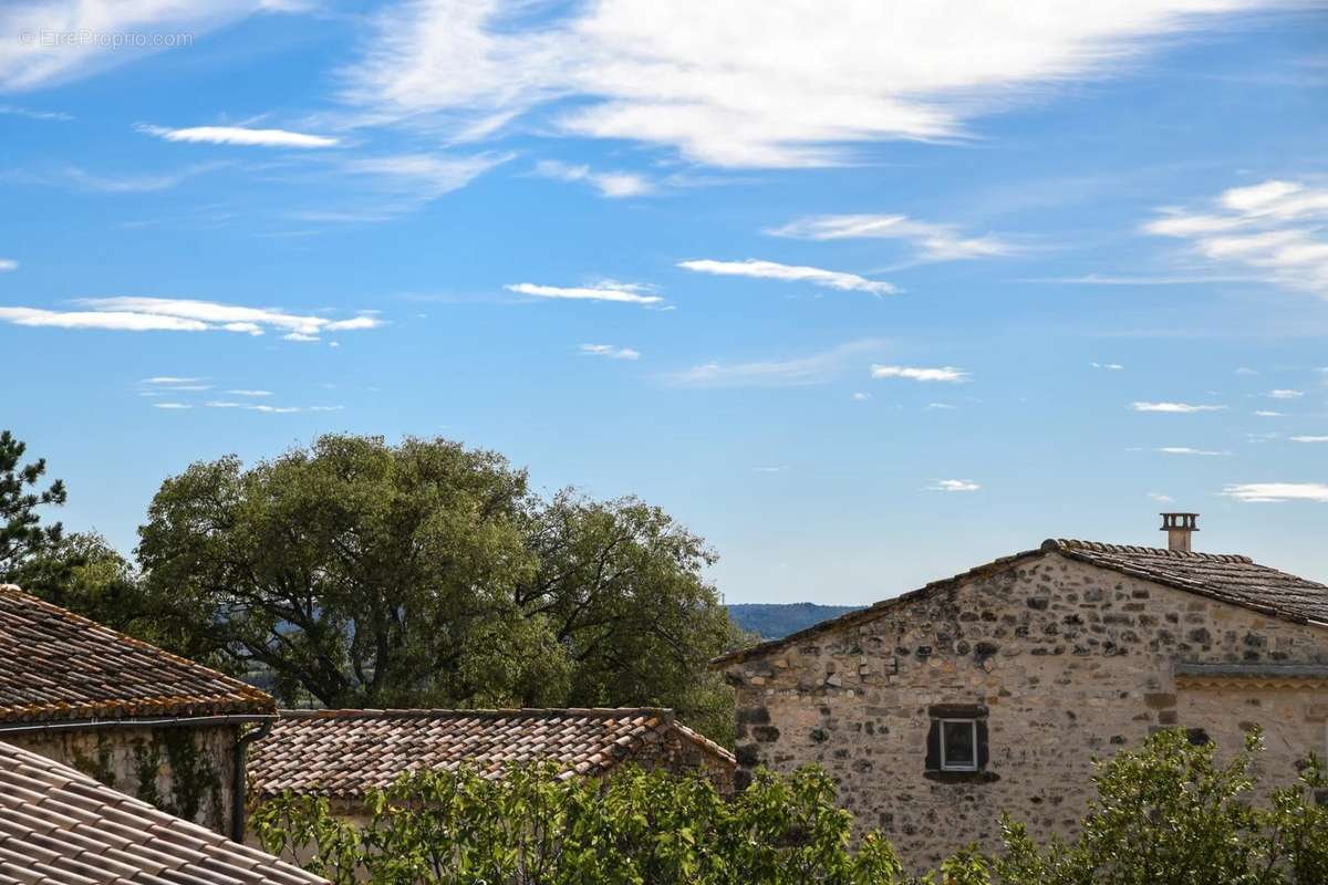 Maison à UZES