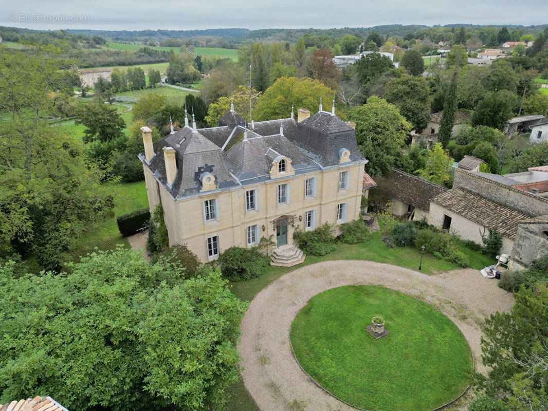 Maison à RAUZAN