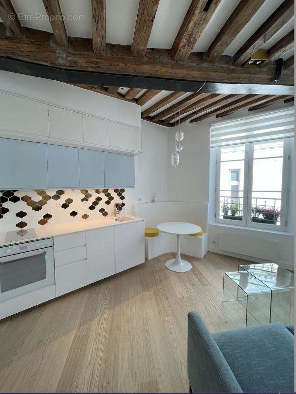 Appartement à PARIS-6E