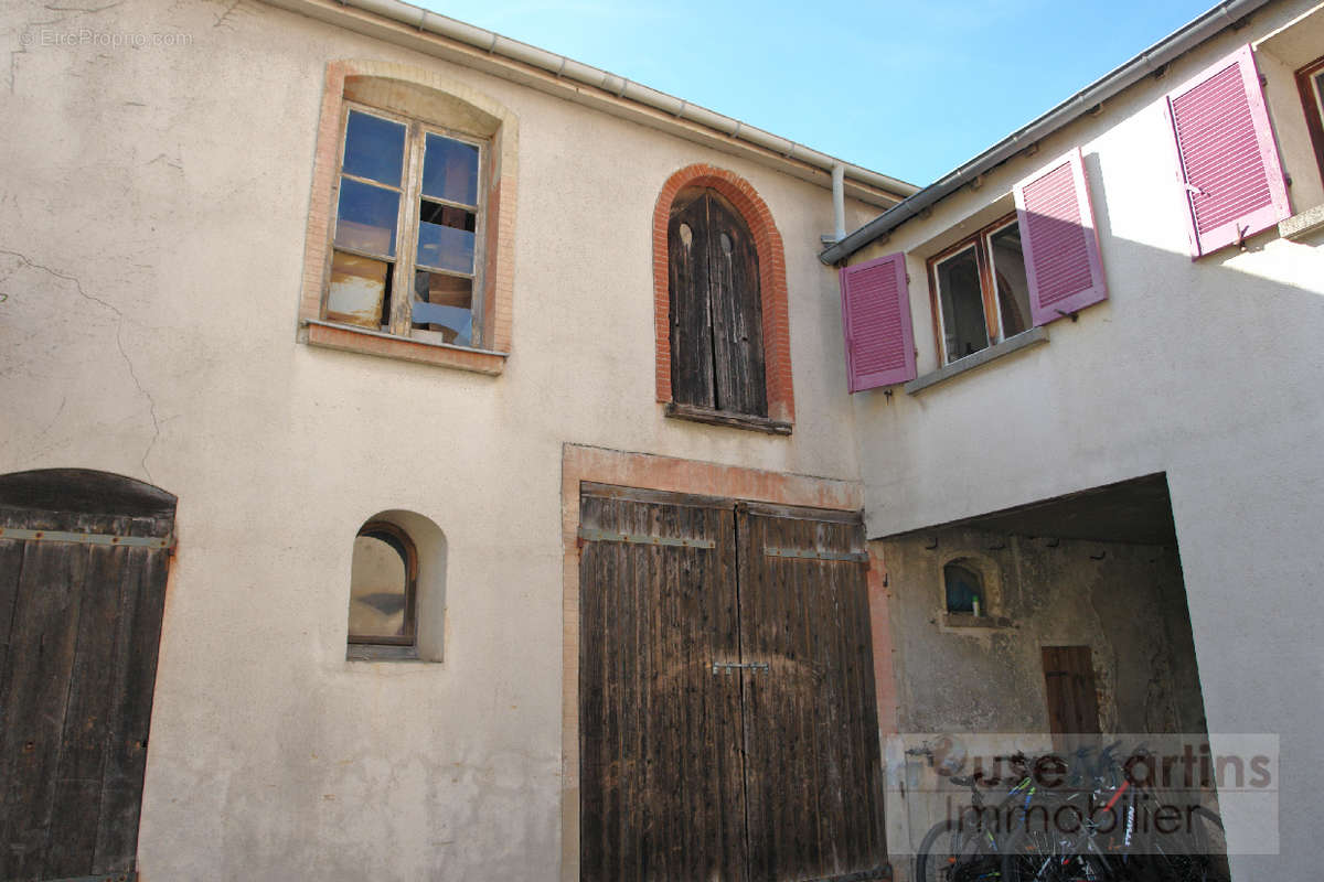 Maison à VERRIERES-LE-BUISSON