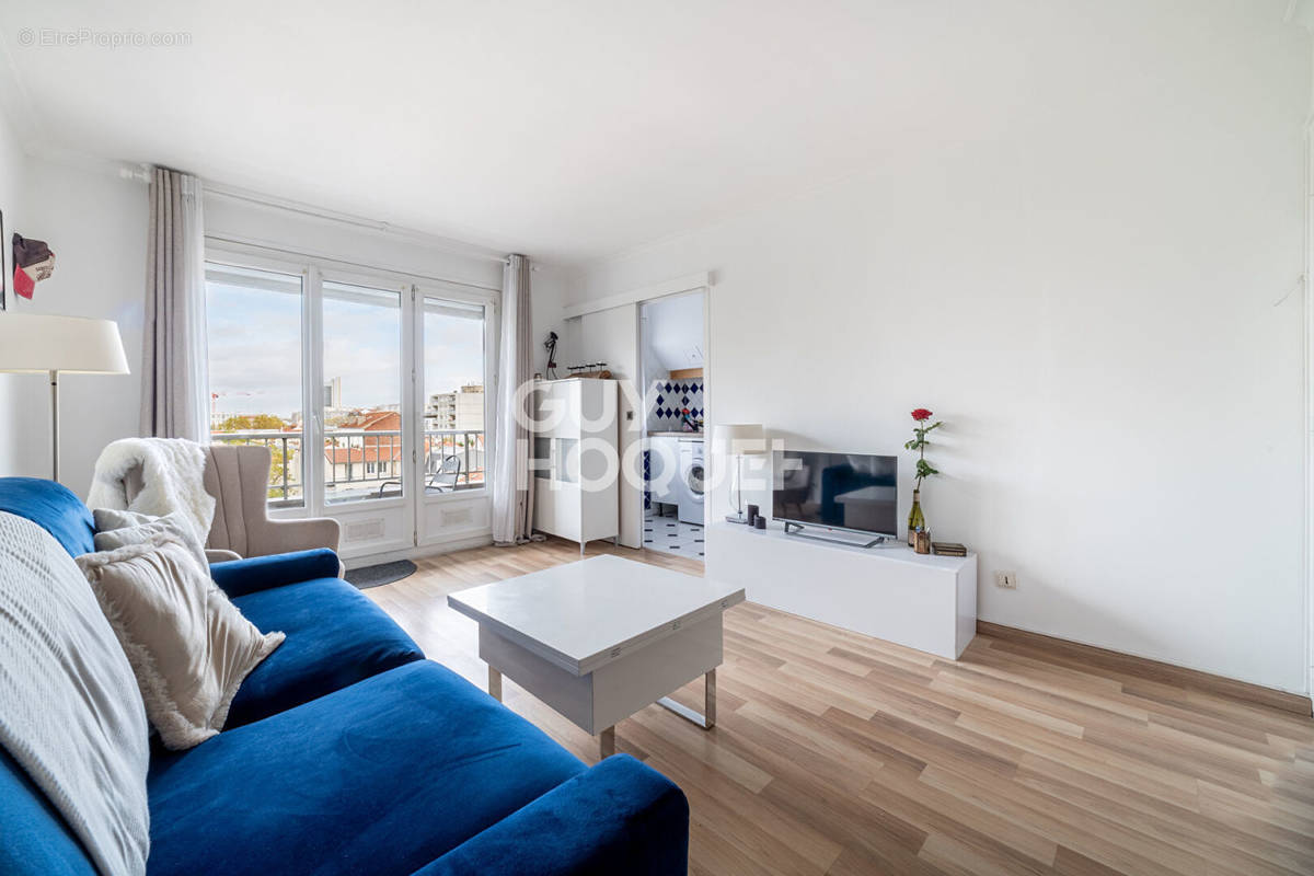 Appartement à ASNIERES-SUR-SEINE