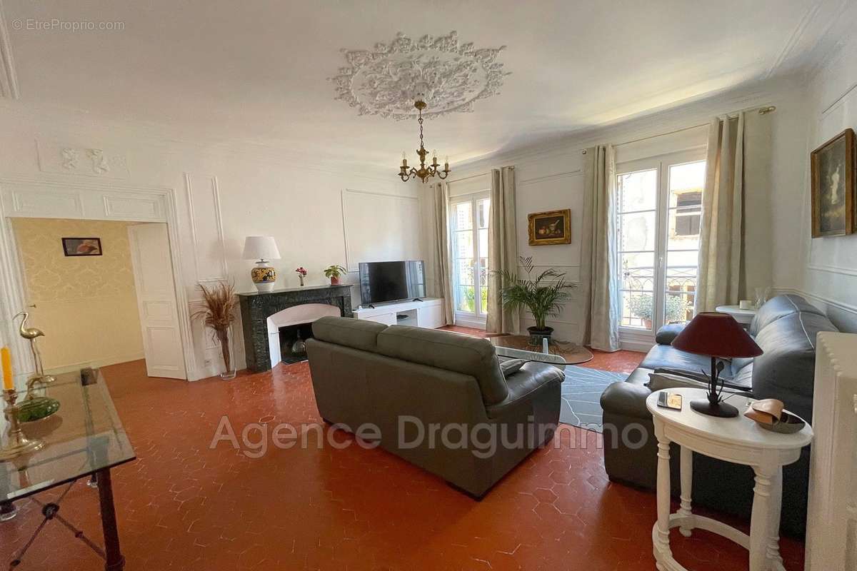 Appartement à DRAGUIGNAN