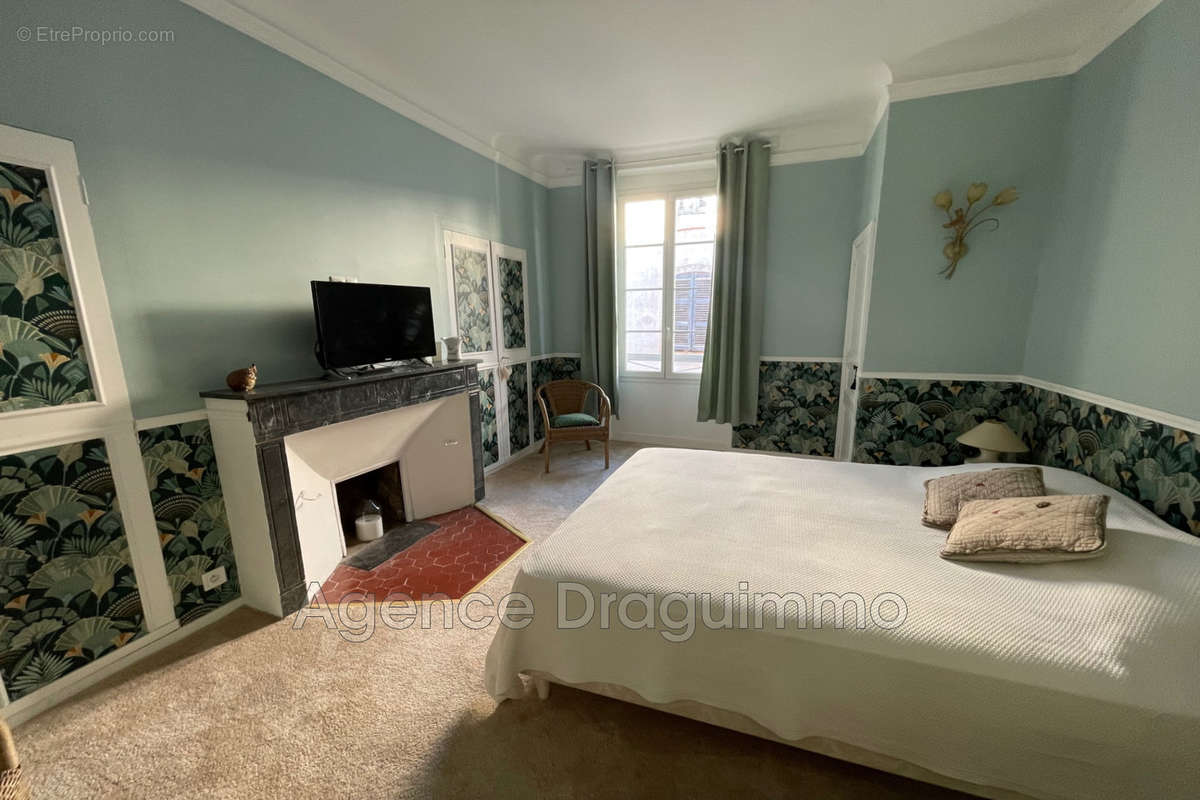 Appartement à DRAGUIGNAN