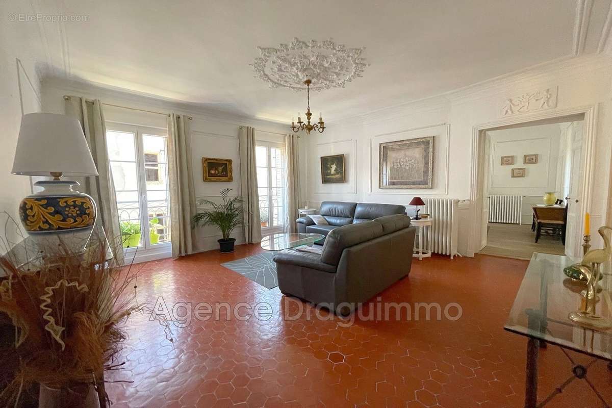 Appartement à DRAGUIGNAN